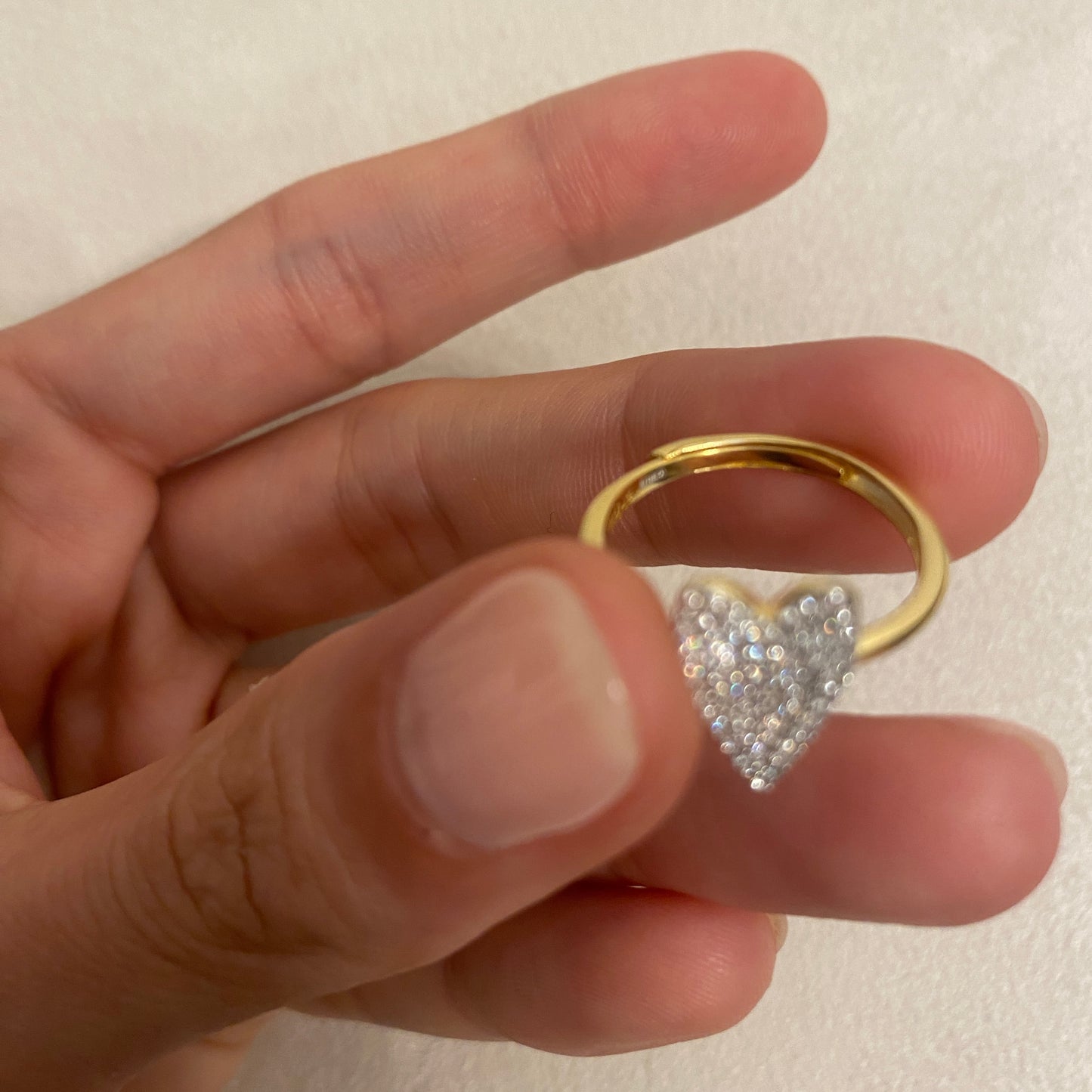 anello regolabile con cuore pave di zirconi in argento 925 con regolazione invisibile a scomparsa