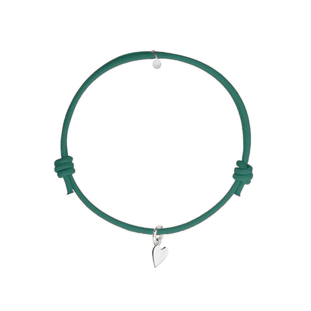 bracciale con cordino verde smeraldo e ciondolo a forma di cuore in argento 925