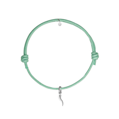 bracciale cordino verde salvia con ciondolo cornetto portafortuna in argento 925