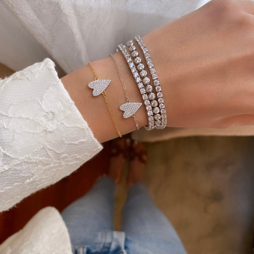 bracciali con cuore pavé di diamanti indossati