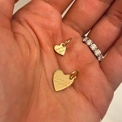 ciondolo con cuore personalizzato, ciondolo a forma di cuore, ciondolo a forma di cuore in argento 925, ciondolo a forma di cuore dorato, ciondolo personalizzabile a forma di cuore, ciondolo oro personalizzabile per collana, ciondolo per bracciale dorato, ciondolo dorato in argento 925 da personalizzare, ciondolo argento 925 frase personalizzabile, pendente dorato per braccialetto, pendente in argento 925 oro per collana, ciondolo oro con scritta 