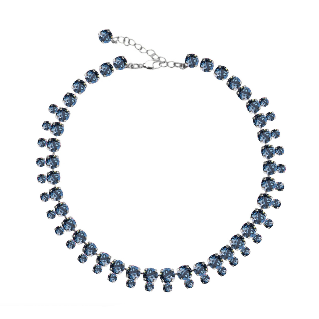 Collana anna wintour, collana stile anna wintour, collana doppio giro zirconi, collana ispirata a Anna wintour, collana come Anna wintour, collana pietre blu scuro pastello, collana doppio giro pietre blu pastello, collana luminosa Anna wintour, collana con pietre blu pastello, collana con pietre blu scuro pastello come Anna wintour