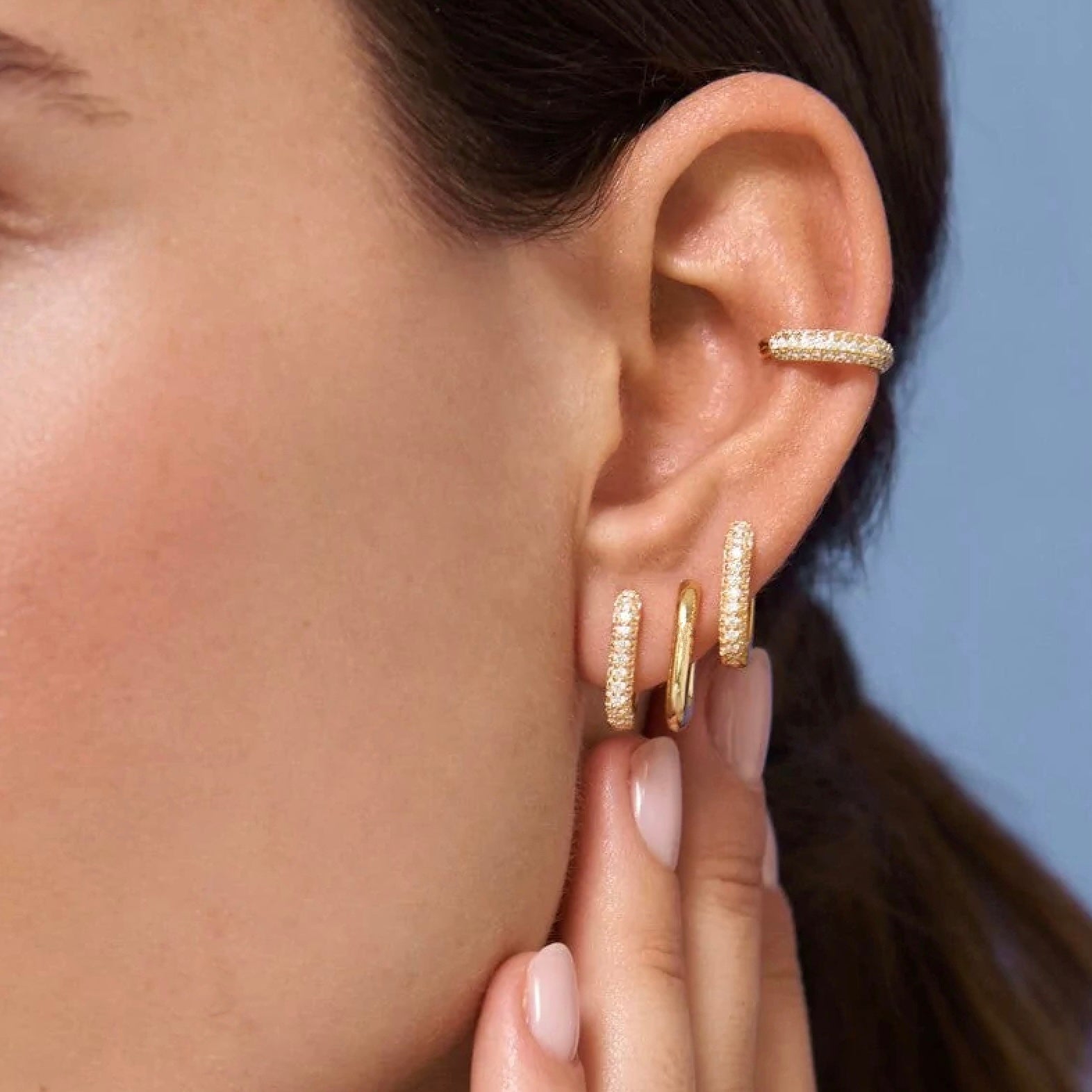 orecchini minimal squadrati in argento 925 dorati lisci o con zirconi